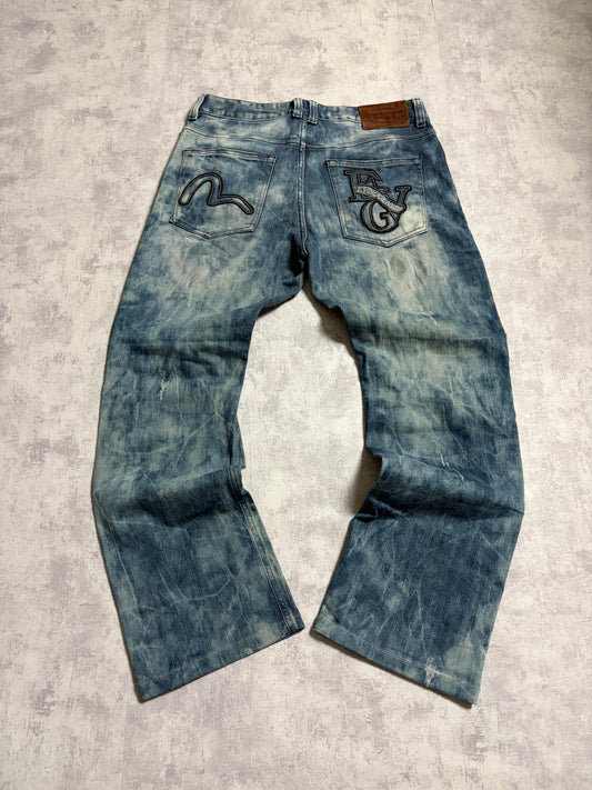 Vintage Evisu Blue Washed Straight Fit Jeans with Rare Print (M/L)