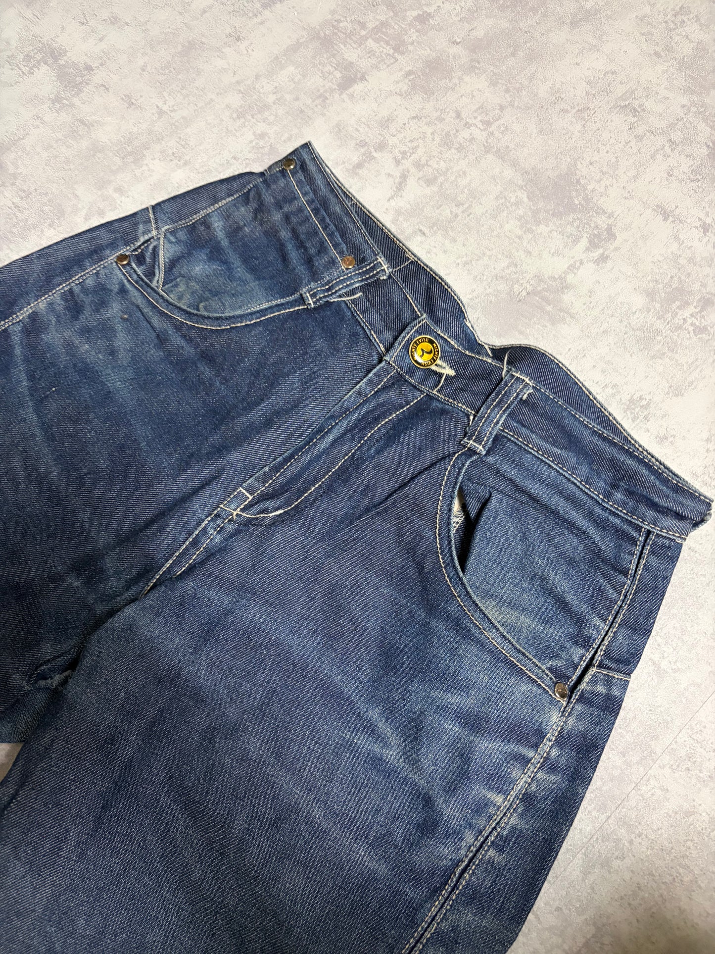 Vintage Evisu Straight Baggy Fit Jeans with Seagull Print (M)