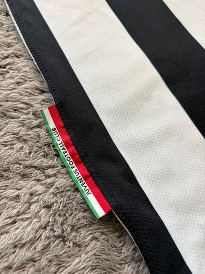 Vintage Nike 2009/10 Juventus Home Trikot (S)