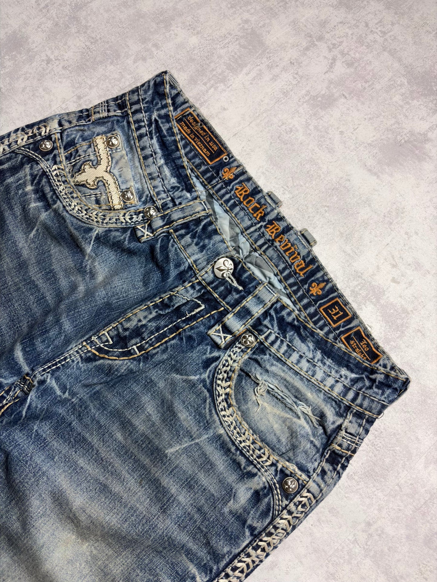 Vintage Rock Revival Leo Straight Fit Jeans (M)