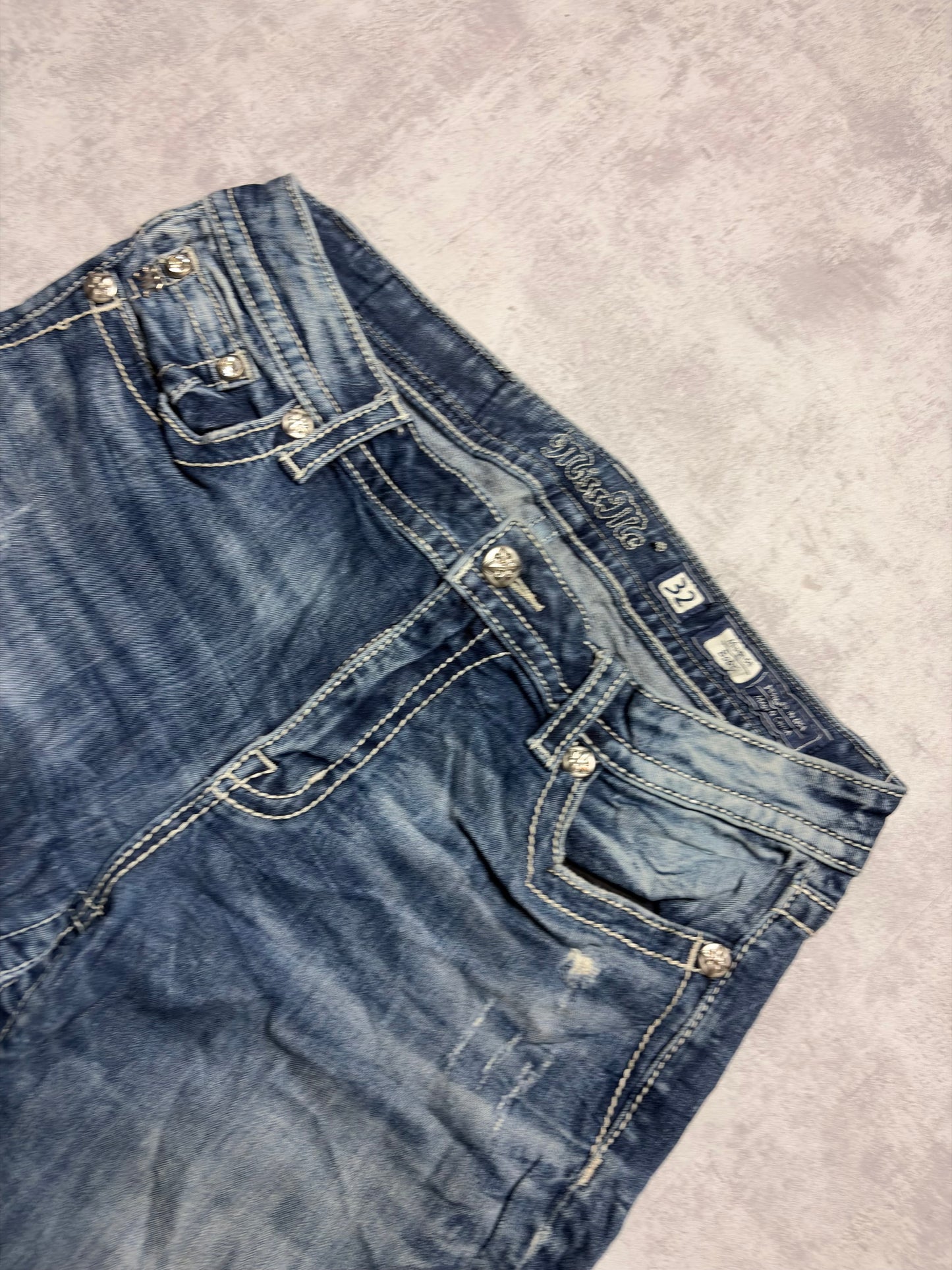 Miss Me Y2K Low Waist Embroidery Ripped Bootcut Jeans (M)