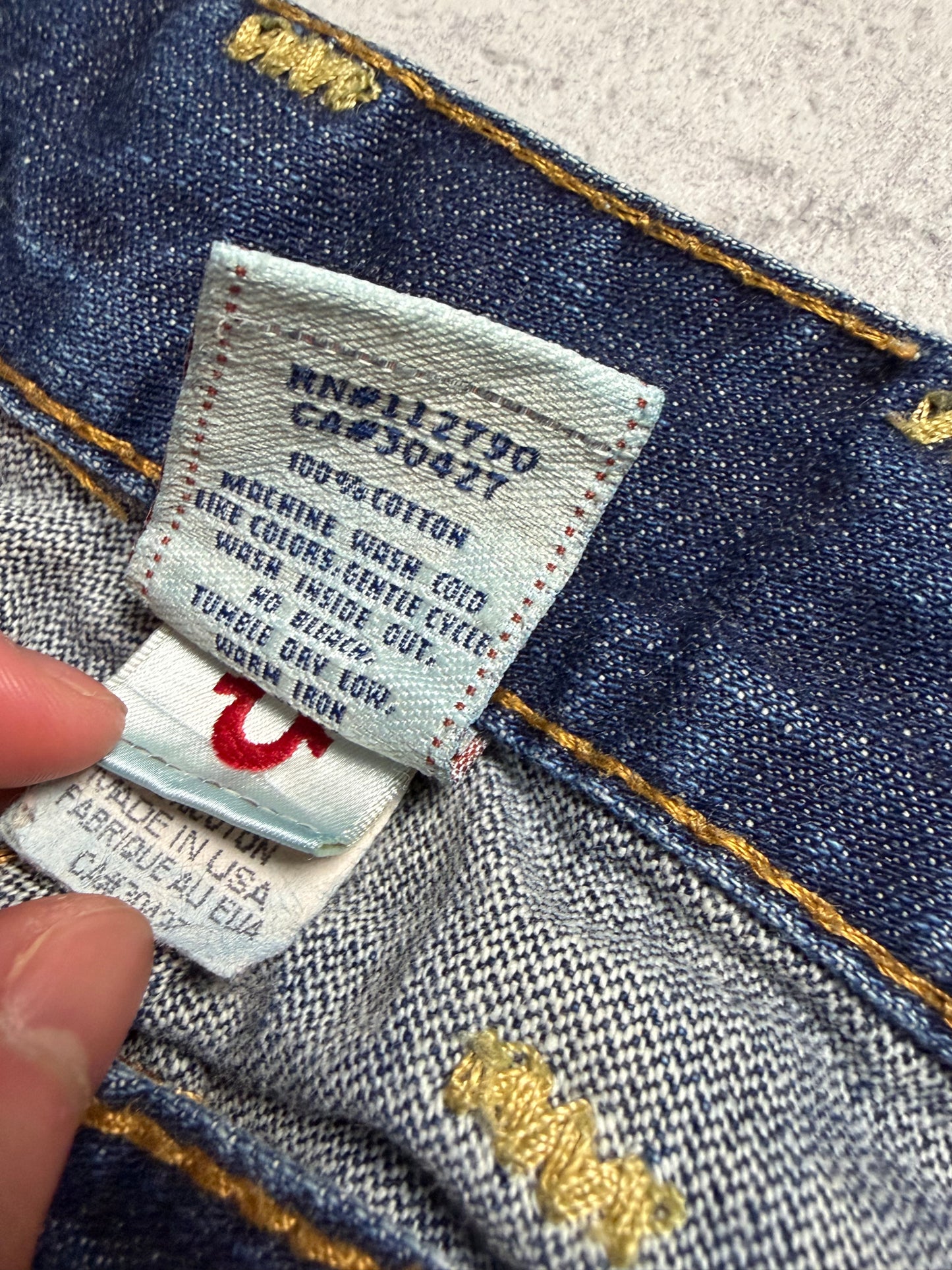 True Religion  Straight Bootcut Denim Jeans (M)