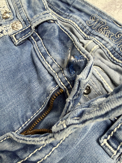 Miss Me Y2K Embroidery Ripped Bootcut Jeans (M)