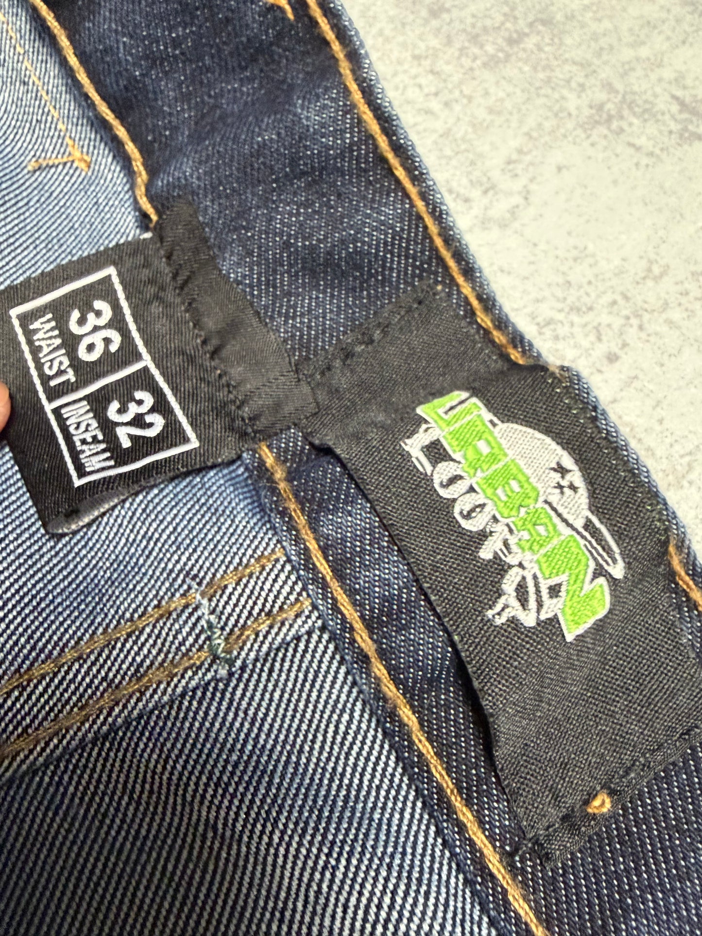 Vintage Japanese Style Baggy Straight Denim Jeans (L/XL - W36 L32)