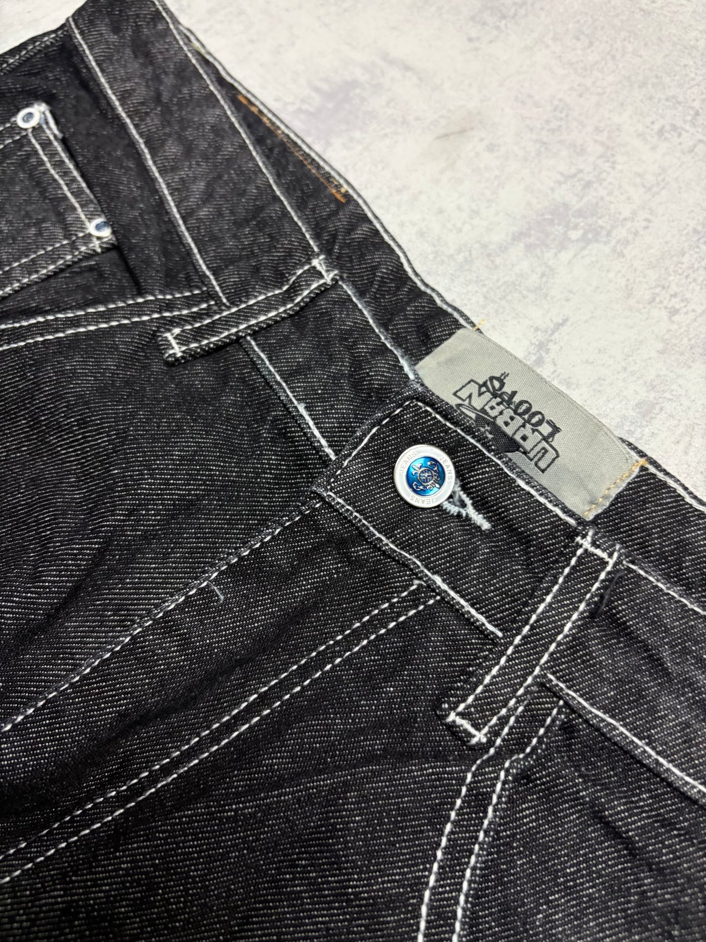 Vintage Japanese Style Baggy Straight Denim Jeans (L - W34)