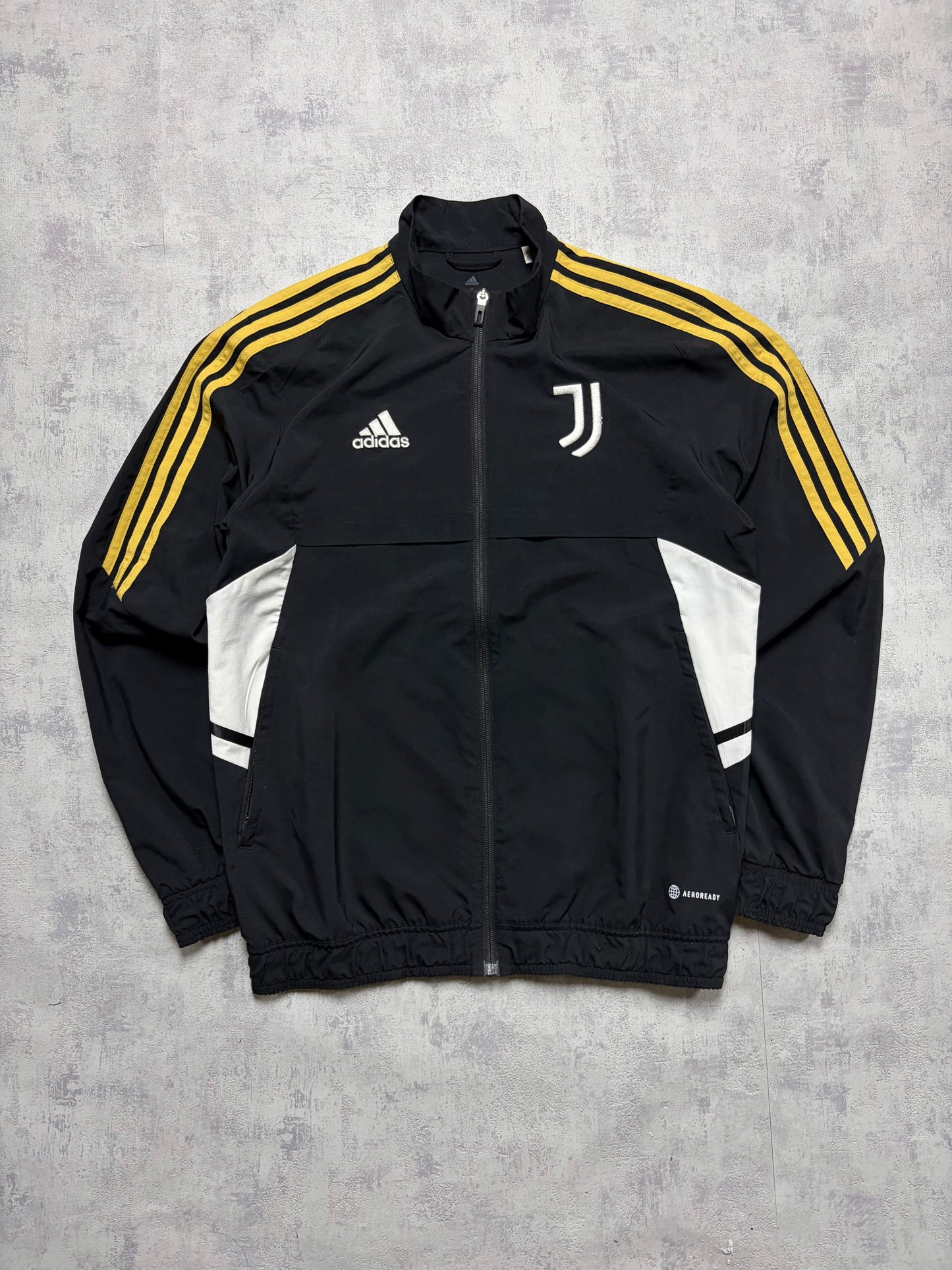 Vintage 2000s Adidas Juventus Trackjacket Retro (S)